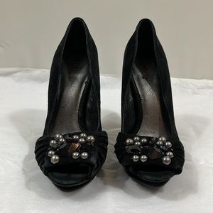⭐️BCBG»velvet jeweled heel in sz 4.5